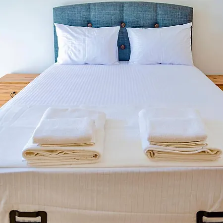 Washington, In The Center Of Fethiye, By Sea *