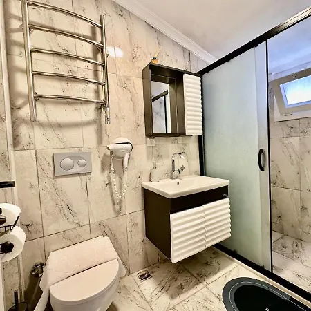 Washington, In The Center Of Fethiye, By Sea * Фетхие